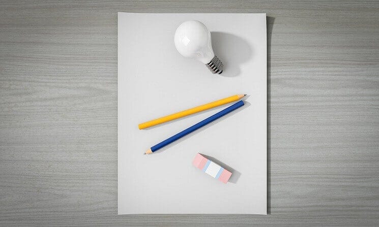 projektovanie-domu-papier-ziarovka-ceruzky-guma