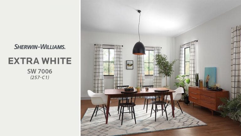 jedalen-okna-biele-steny-stol-stolicky-zavesy-dekoracie